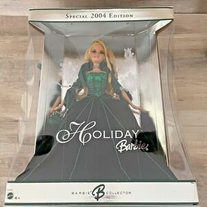 Mattel Special 2004 Edition Holiday Barbie stunning green velvet sparkly gown